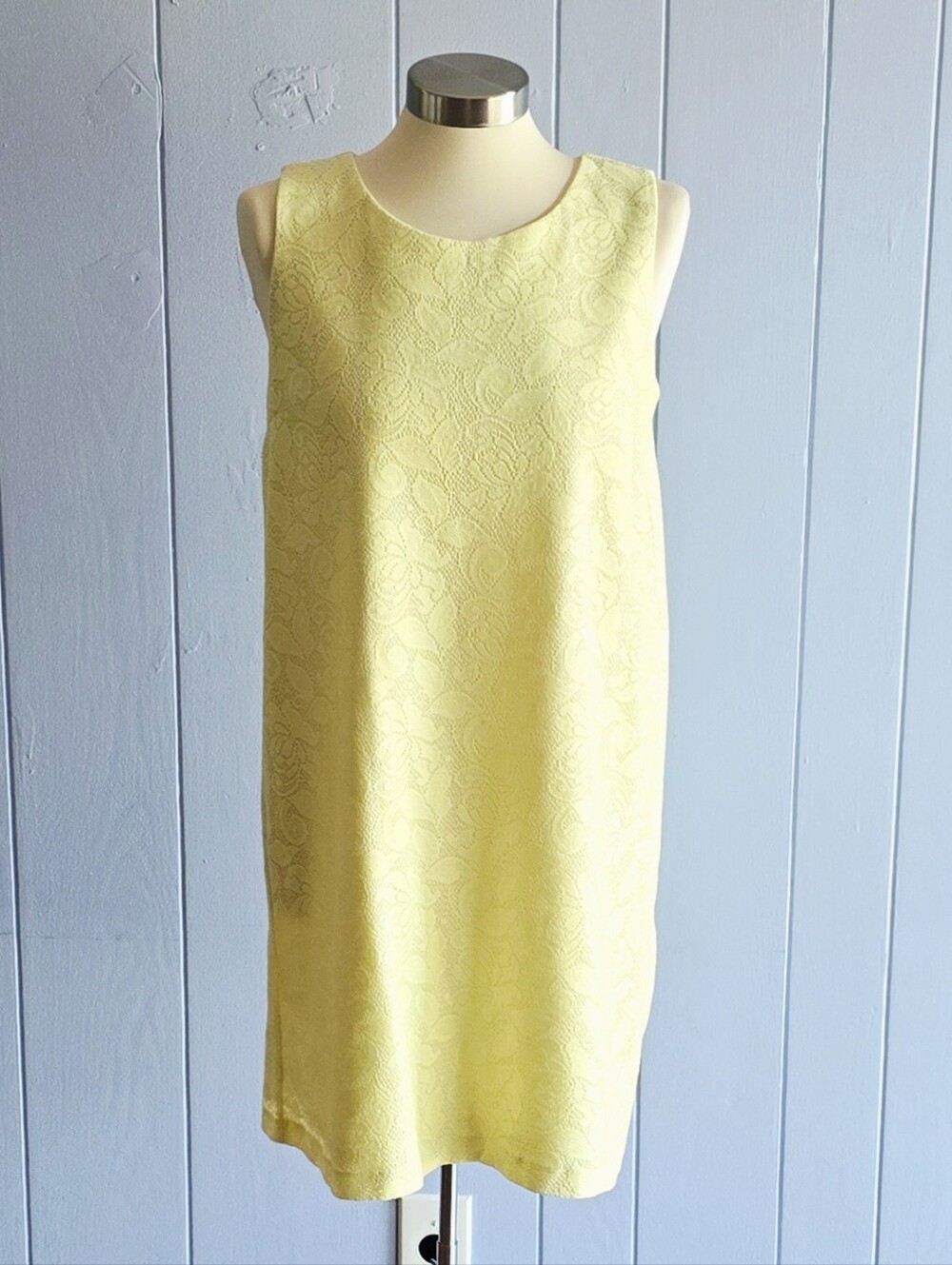 H&M Shift Dress Womens Soft Yellow Floral Lace Overlay Size Medium